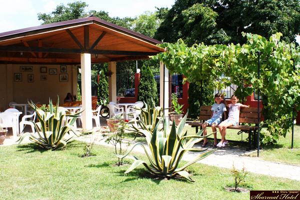 Hotel Sharmat Pizunda Ngoại thất bức ảnh